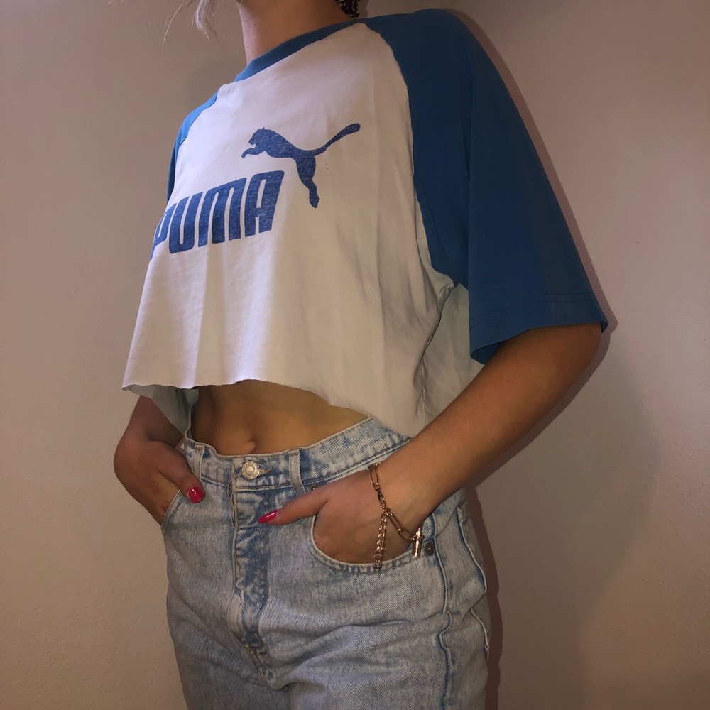 VINTAGE PUMA CROPPED OVERSIZED T SHIRT